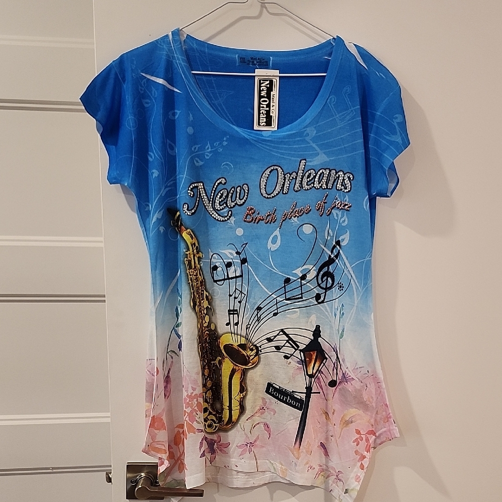 🔥 3/$25 🔥 Maxi & Co. Blue Graphic T-Shirt